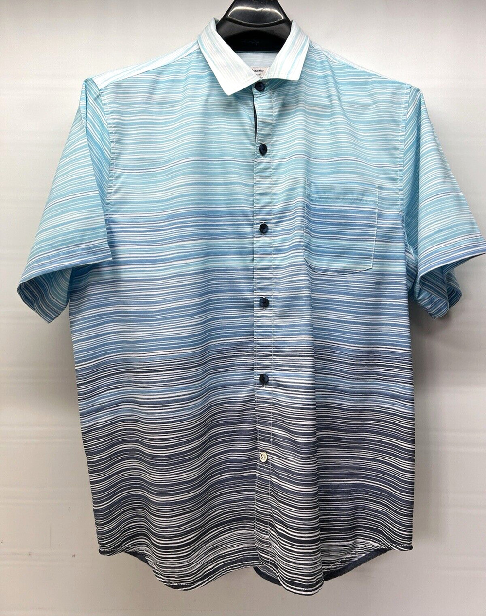 TOMMY BAHAMA THE COCONUT POINT MEN'S XL BLUE BUTTON FRONT SHORT SLEEVE SHIRT